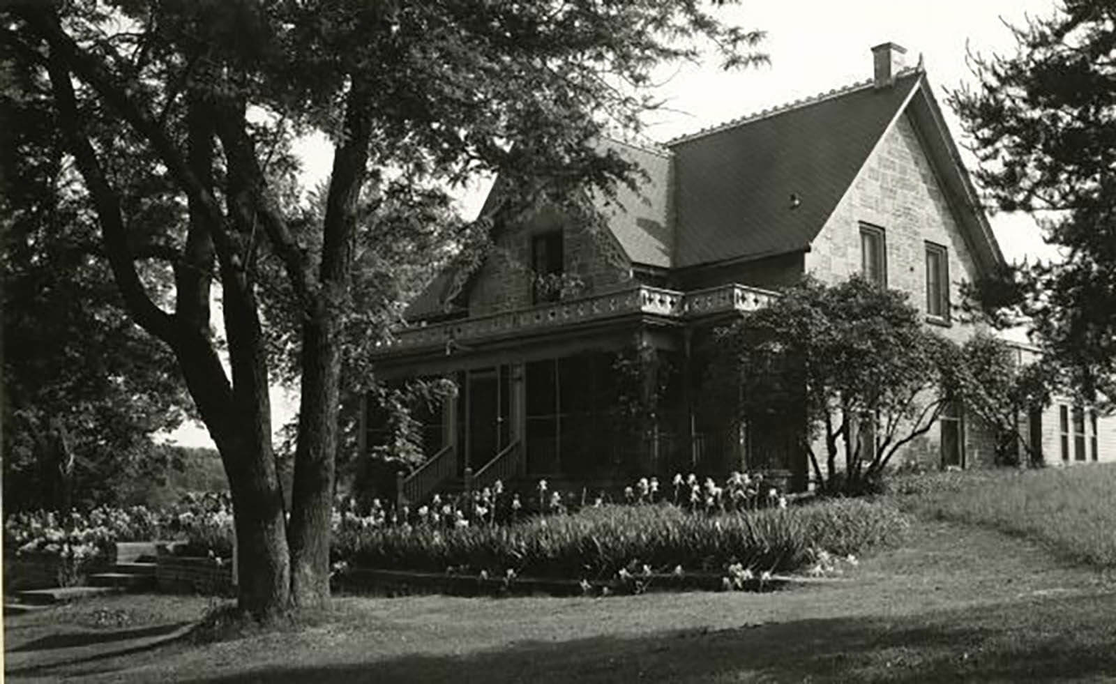 Historic photo of original Dawn Manor