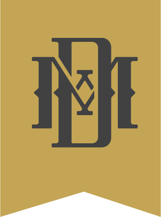 Dawn_Manor_web_Header_Logo_Scroll@2x